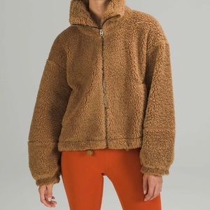 NWOT Lululemon Cinchable Fleece Zip-Up Bold Beige
